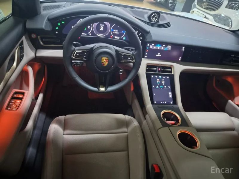 Porsche Taycan