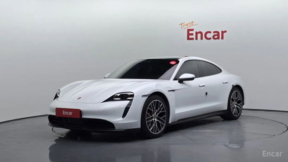 Porsche Taycan