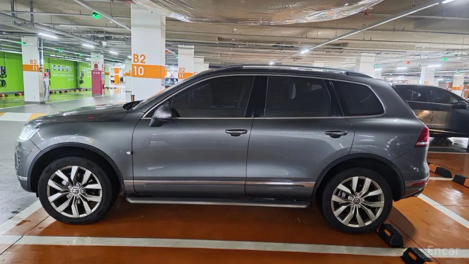 Volkswagen Touareg