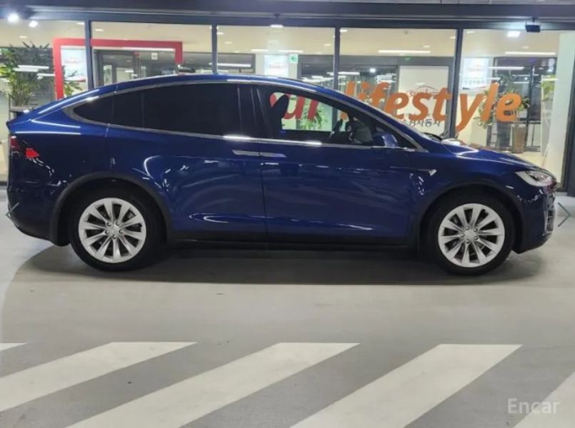 Tesla model-x