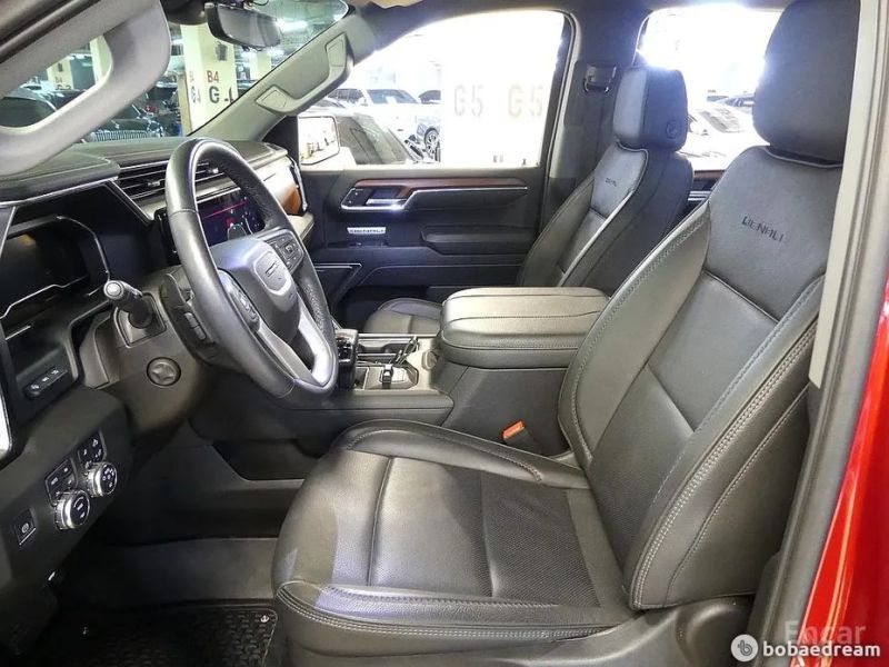 GMC Sierra