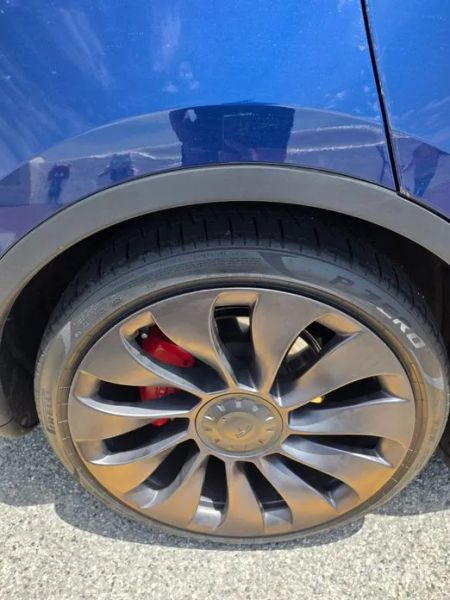 Tesla model-y