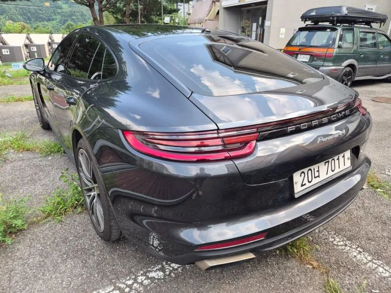 Porsche Panamera