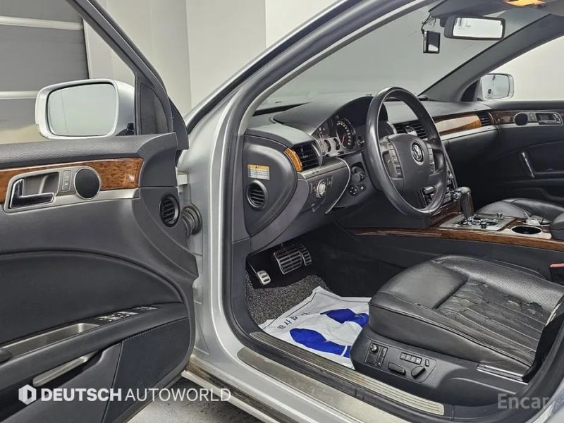 Volkswagen Phaeton