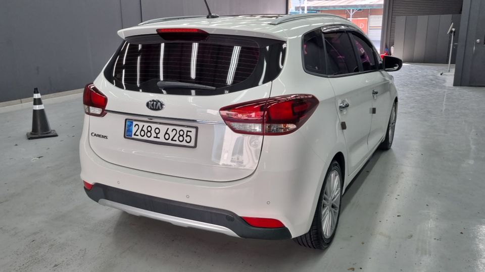 Kia Carens