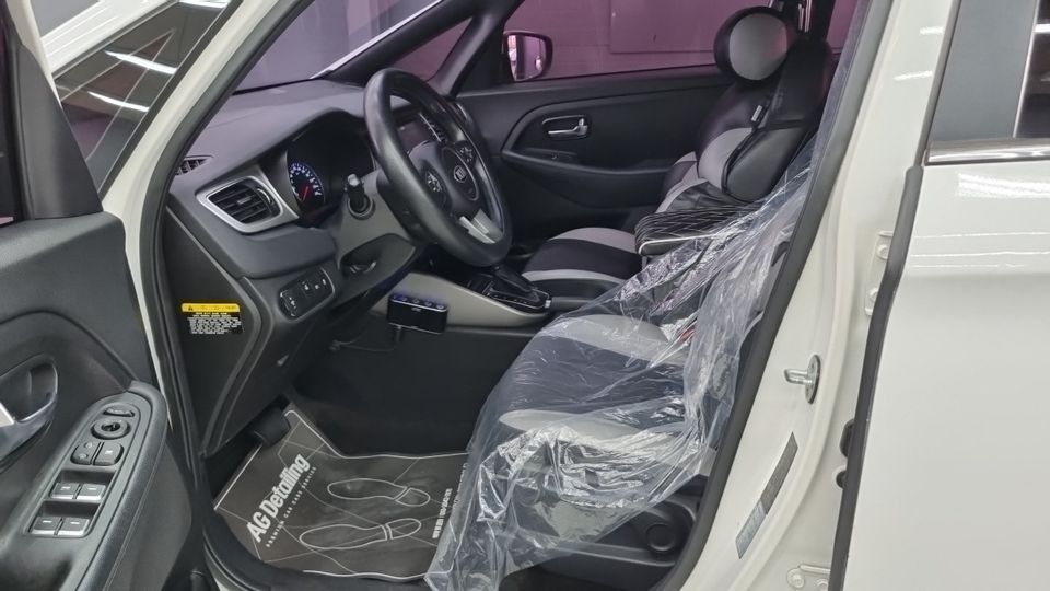 Kia Carens