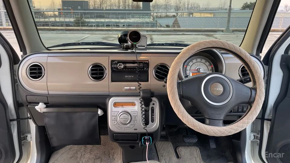 Suzuki Alto Lapin