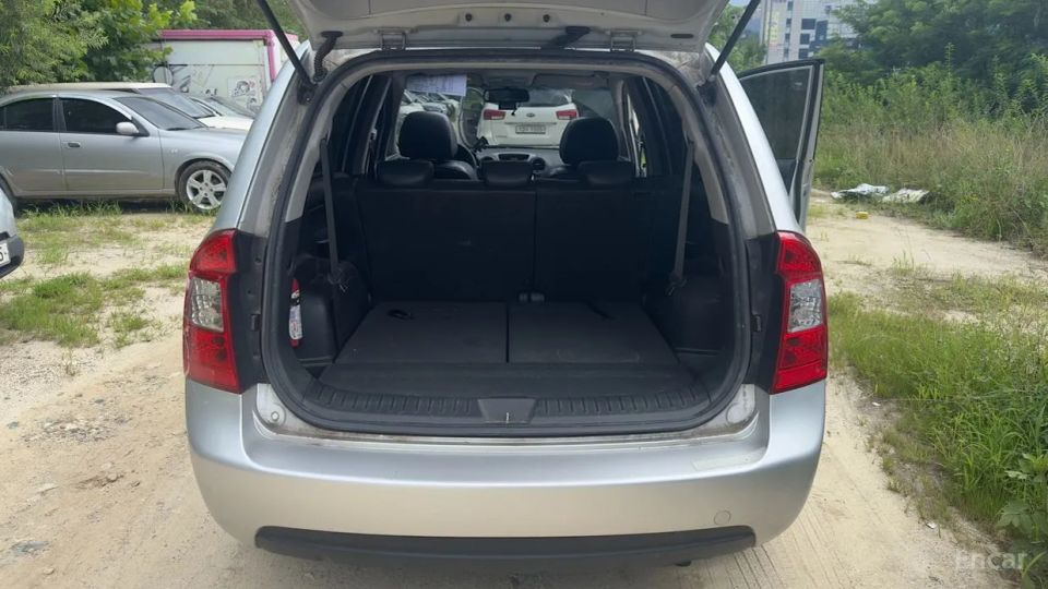 Kia Carens