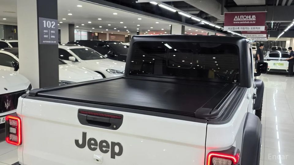 Jeep gladiator