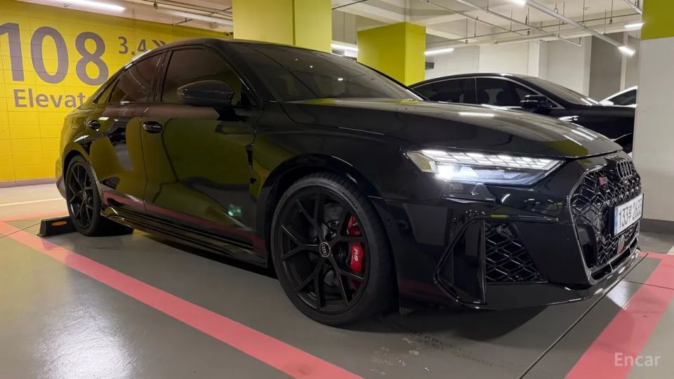 Audi RS3