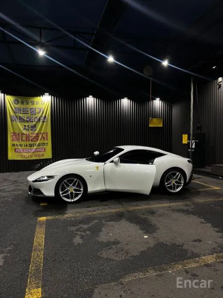 Ferrari Roma