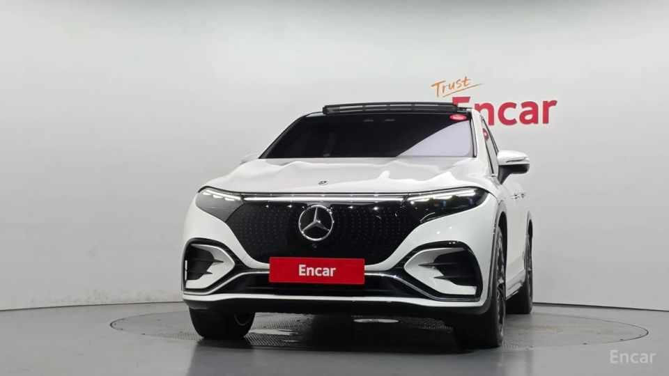 Mercedes-Benz EQS