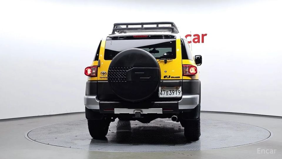 Toyota FJ Cruiser