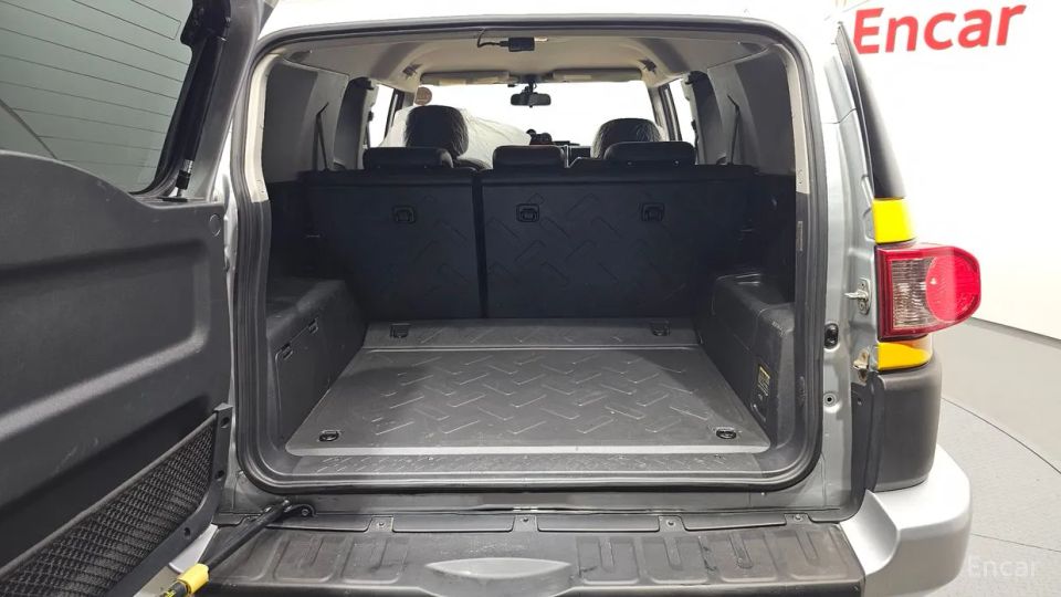Toyota FJ Cruiser