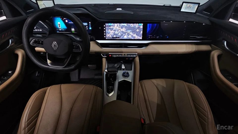 Renault-KoreaSamsung Grand Koleos