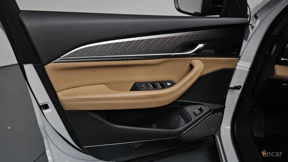 Renault-KoreaSamsung Grand Koleos