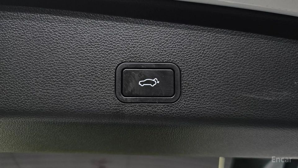 Renault-KoreaSamsung Grand Koleos