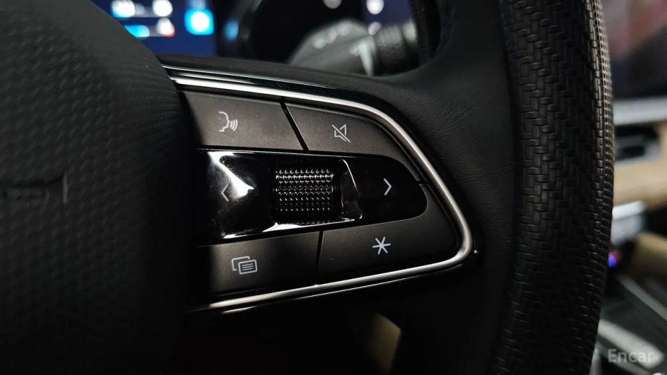 Renault-KoreaSamsung Grand Koleos