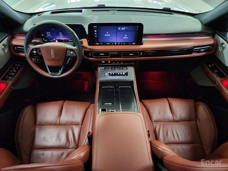 Lincoln Aviator