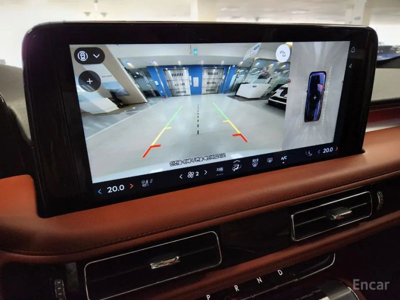 Lincoln Aviator