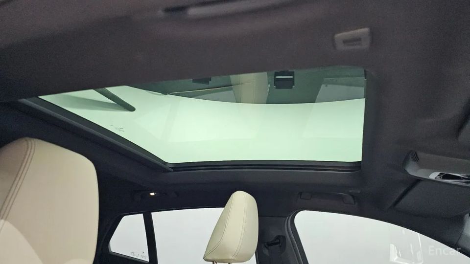 BMW IX2