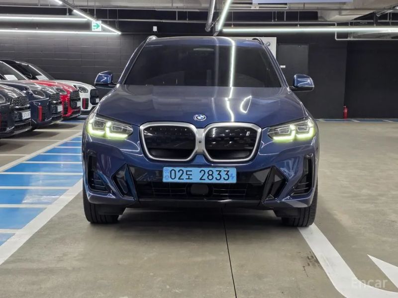 BMW ix3