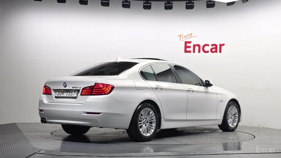 BMW 5-series