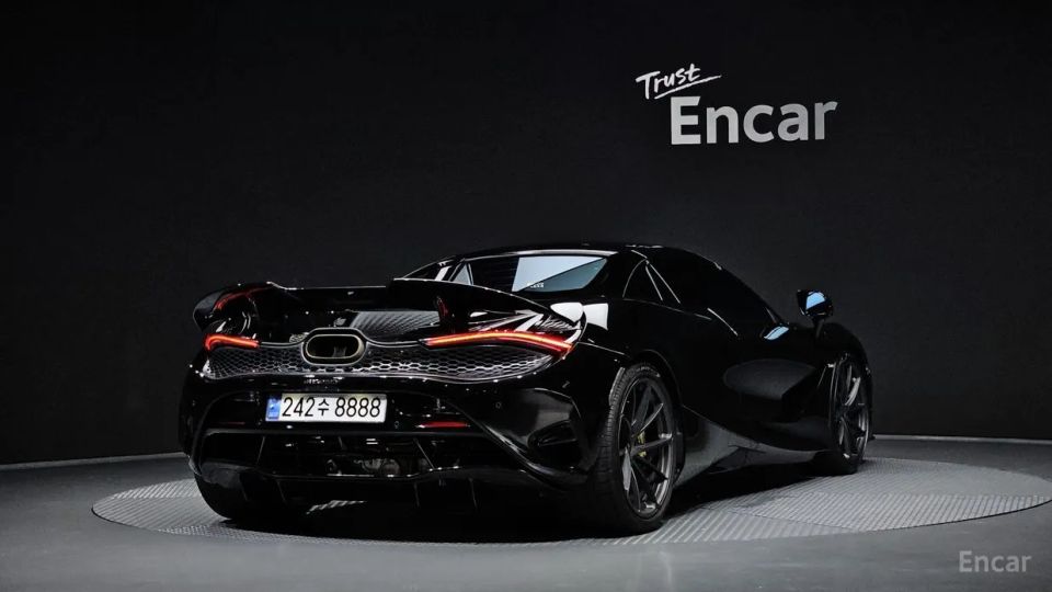 Mclaren 750S