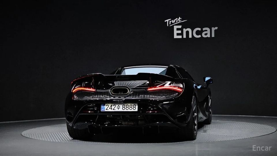 Mclaren 750S