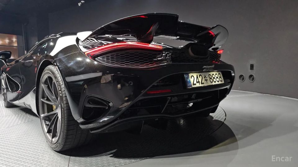Mclaren 750S