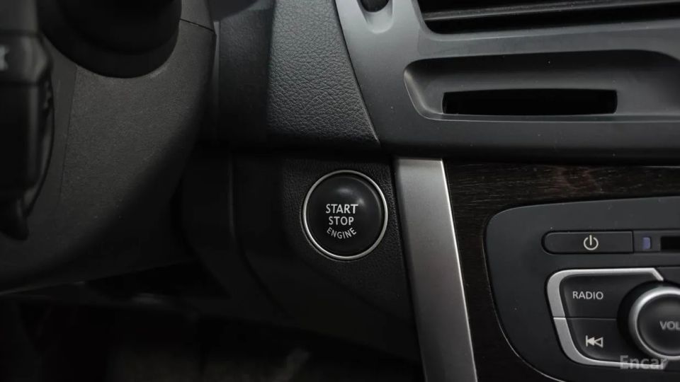 Renault-KoreaSamsung SM5