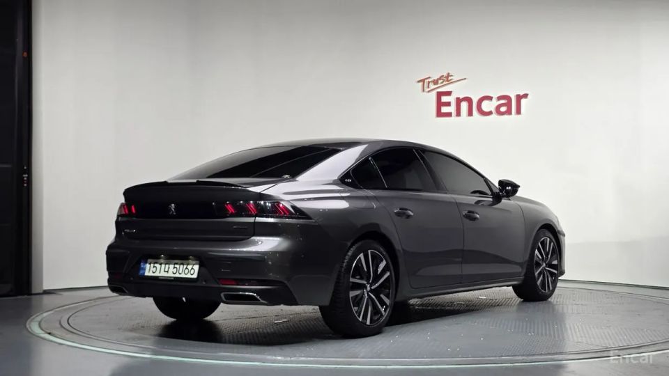 Peugeot 508