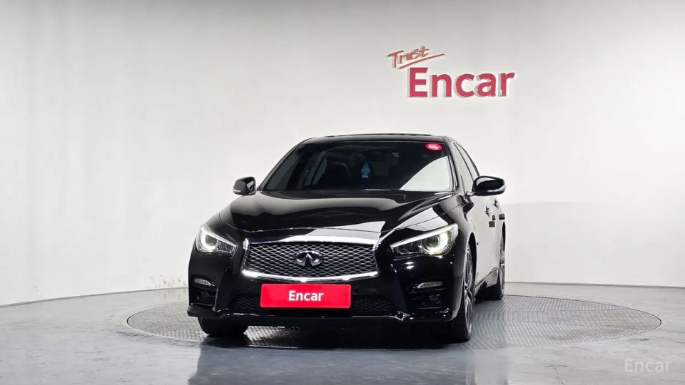 Infiniti Q50