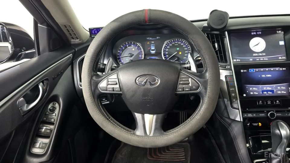 Infiniti Q50