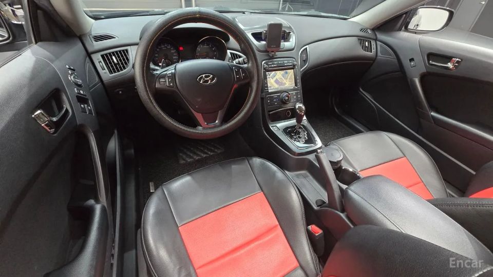 Hyundai Genesis