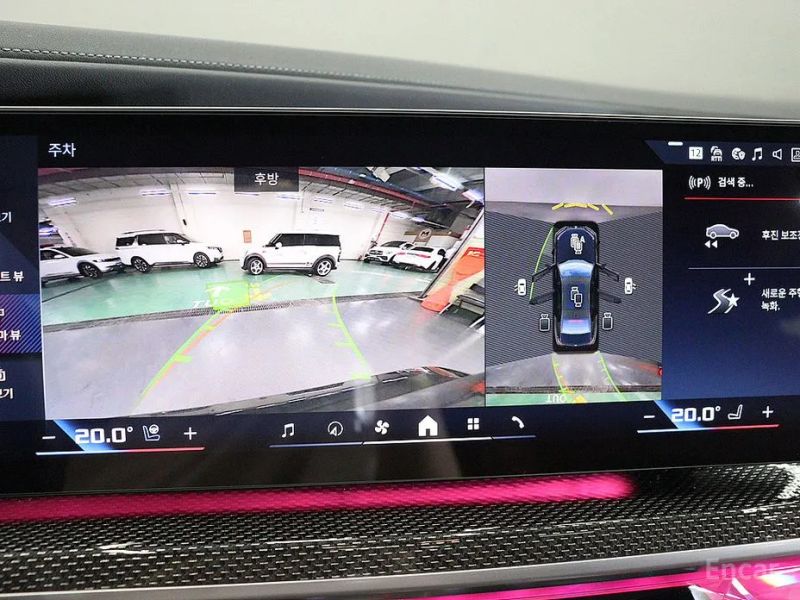 BMW i7