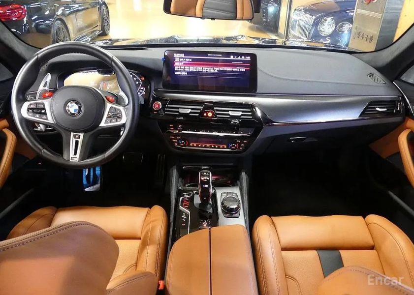 BMW M5
