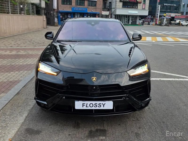 Lamborghini urus