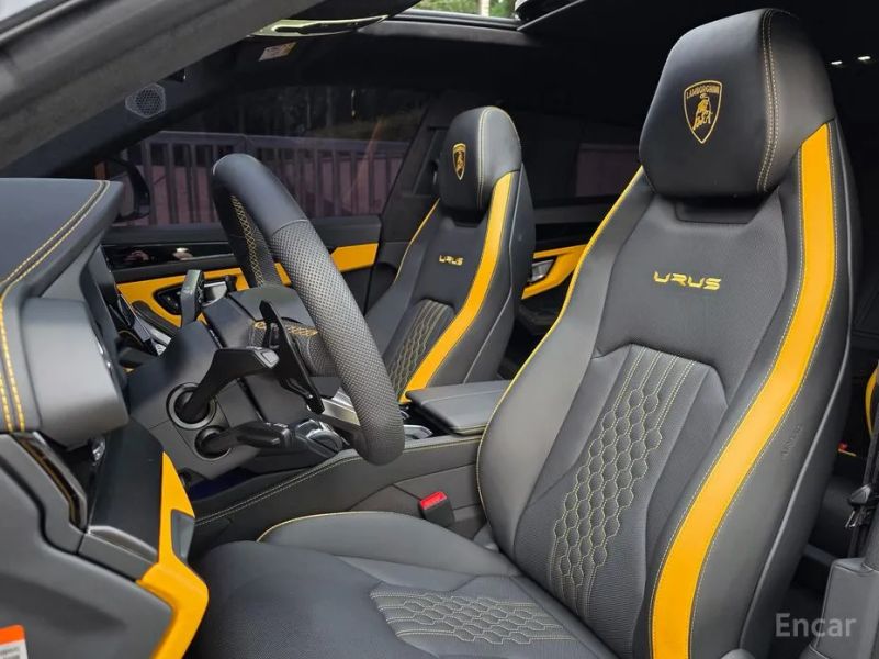 Lamborghini urus