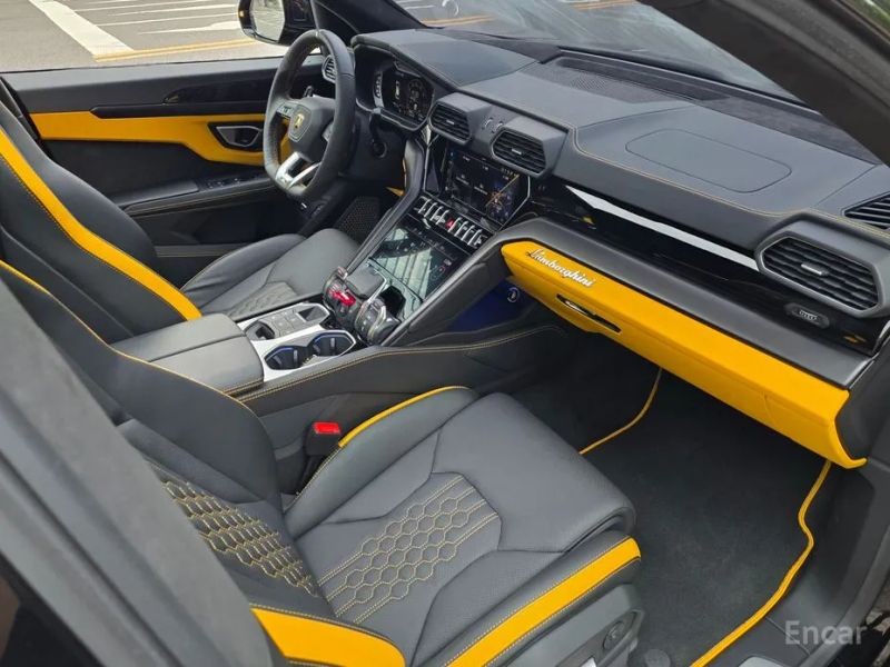Lamborghini urus