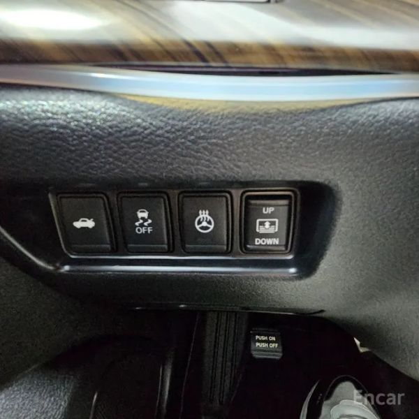 Nissan Maxima
