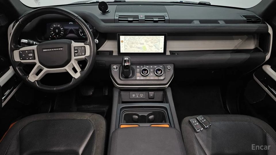 Land Rover Defender