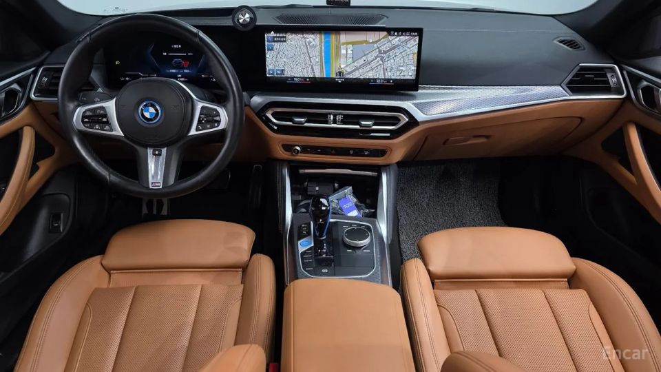 BMW I4