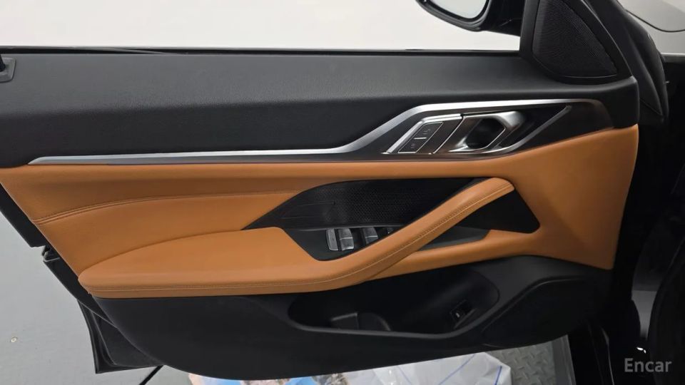 BMW I4