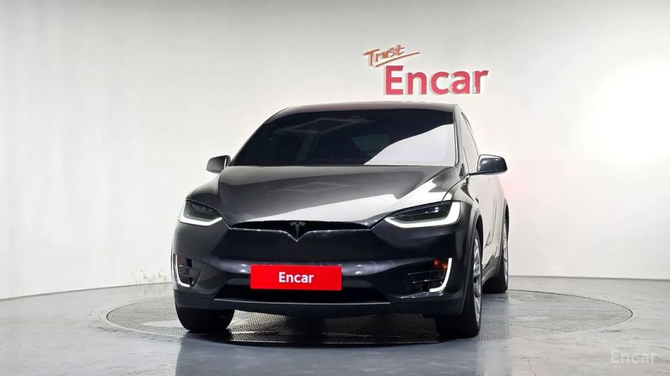Tesla model-x