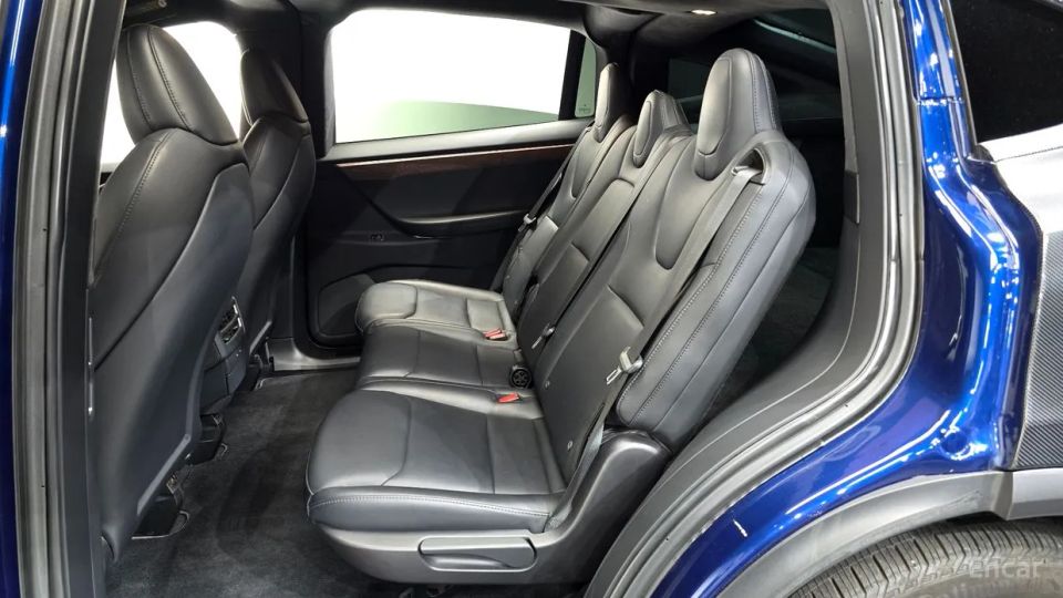 Tesla model-x