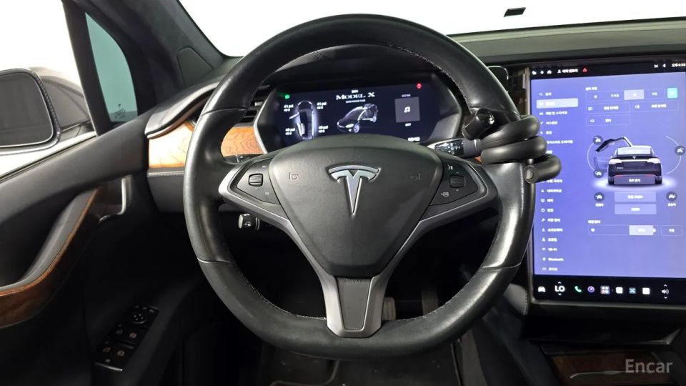 Tesla model-x