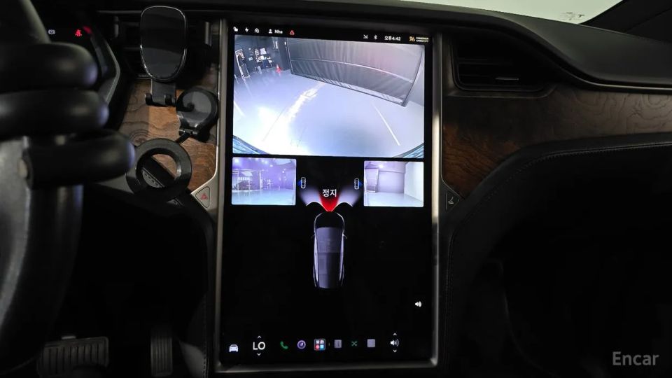 Tesla model-x