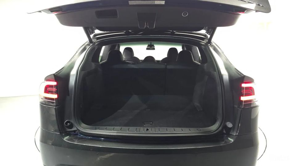 Tesla model-x