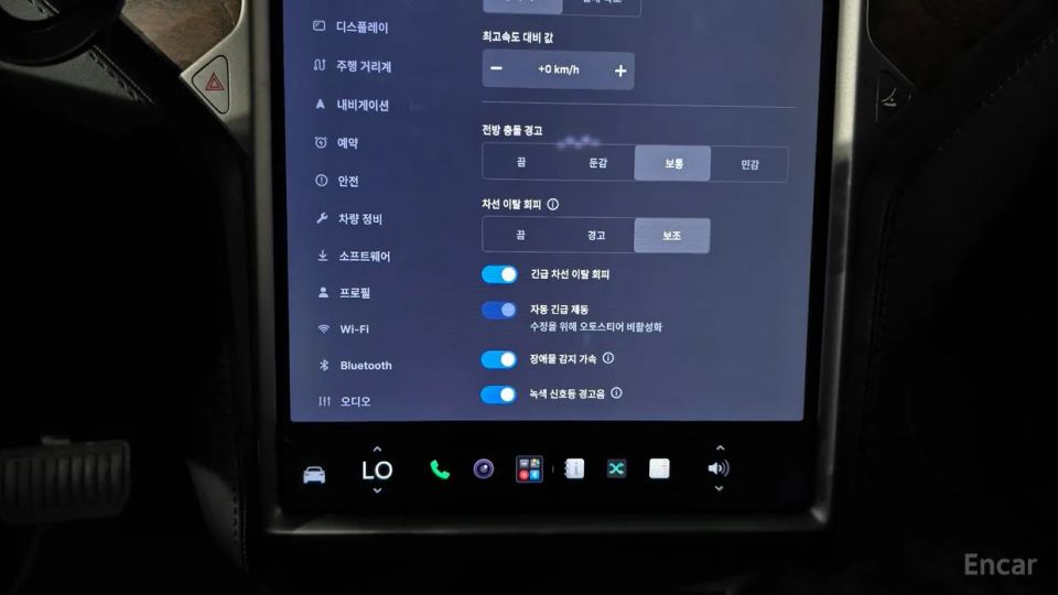 Tesla model-x
